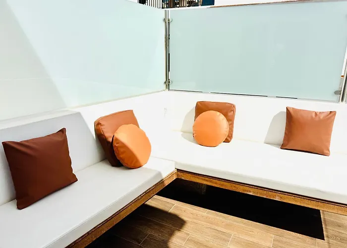 Lantia Rooftop House 호스텔 *
