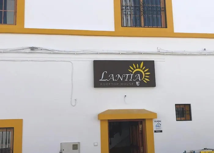 Lantia Rooftop House * 아리시페
