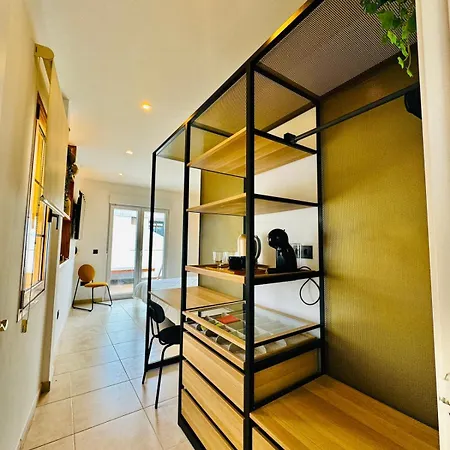 Lantia Rooftop House