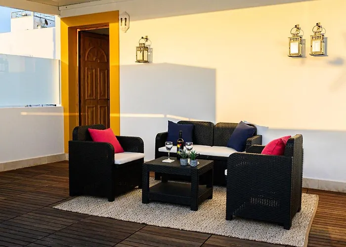 Lantia Rooftop House *