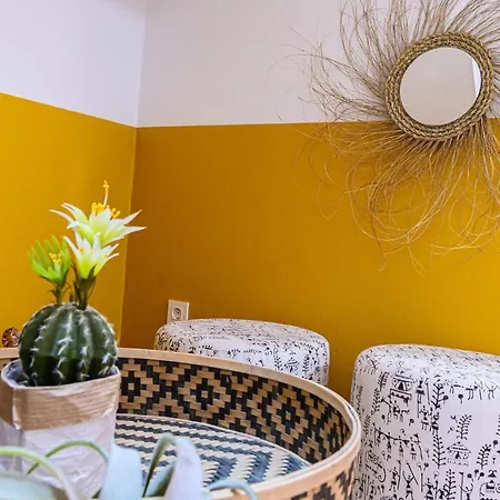 Lantia Rooftop House