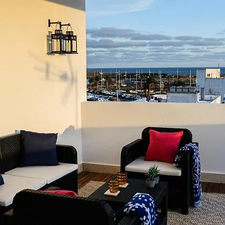 Lantia Rooftop House Hostel Arrecife (Lanzarote)